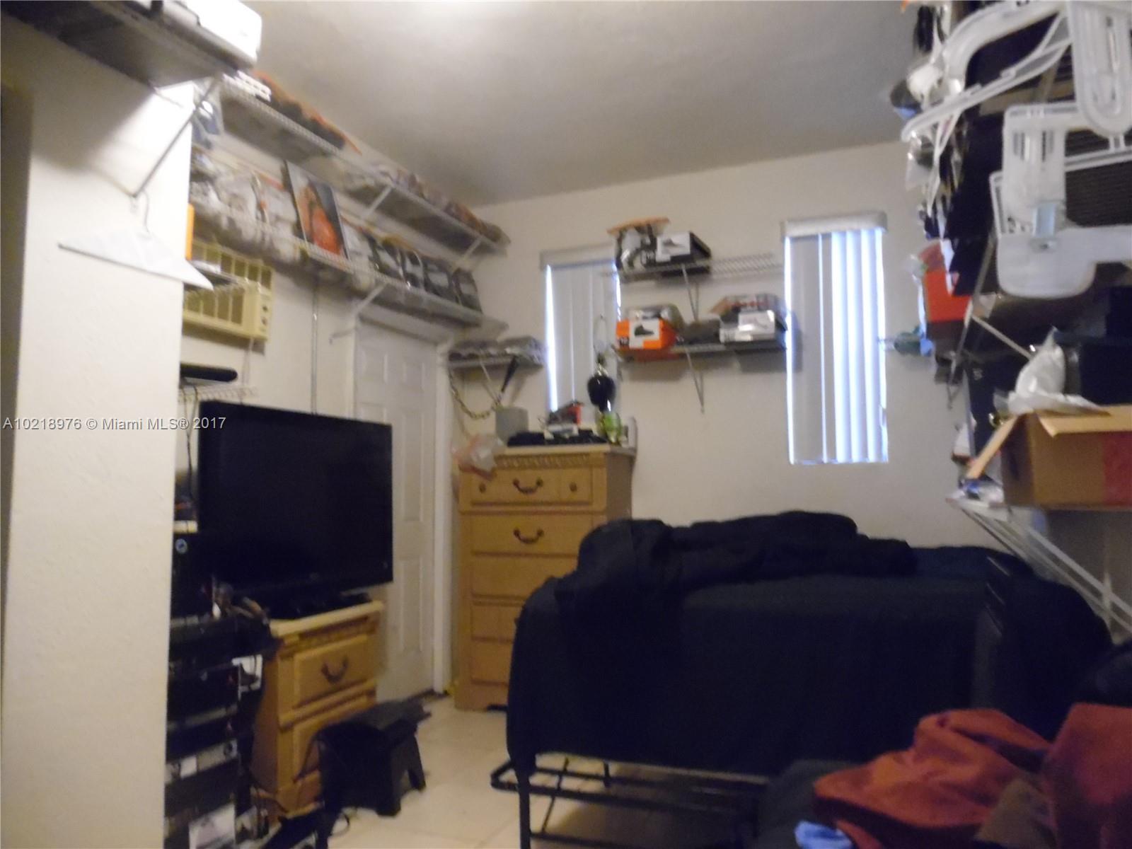 North Miami Estates - Residential