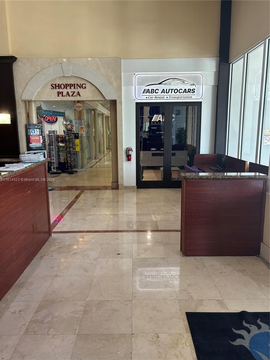 THE AVENTURA BEACH CLUB C - Residential