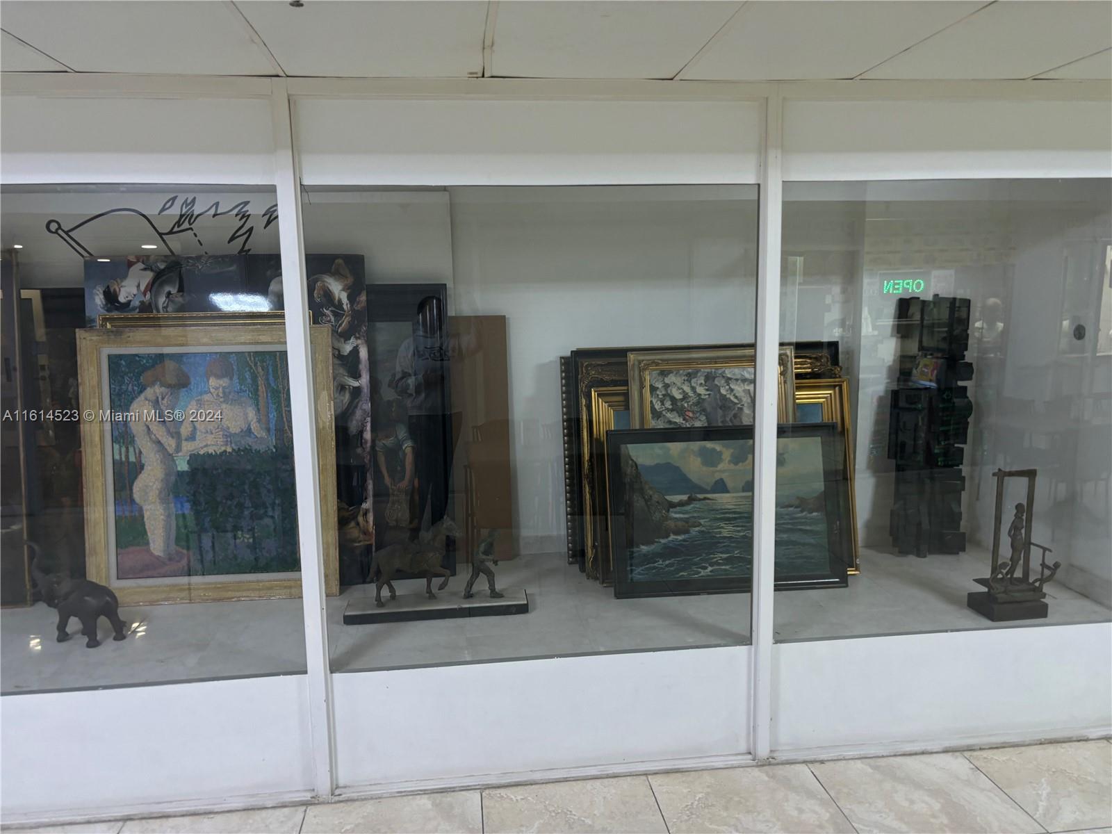 THE AVENTURA BEACH CLUB C - Residential