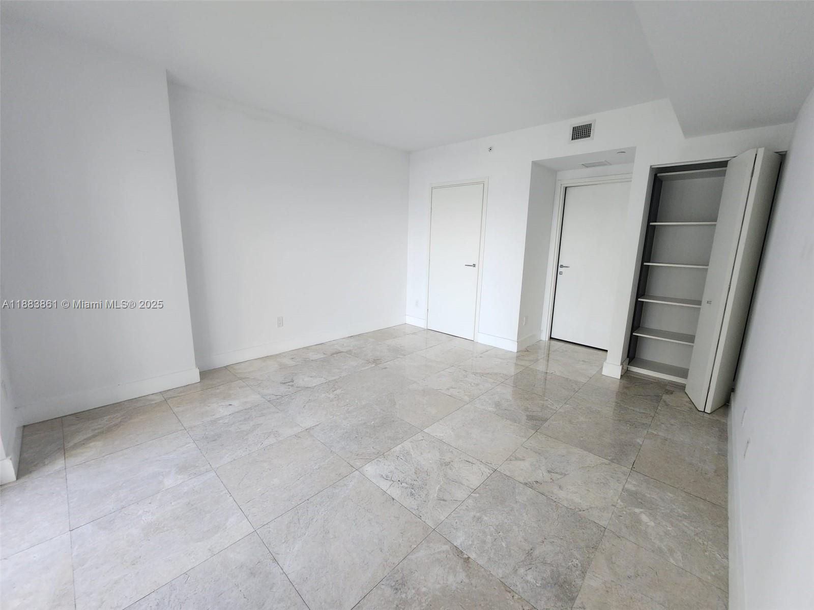 BRICKELLHOUSE CONDO - Residential