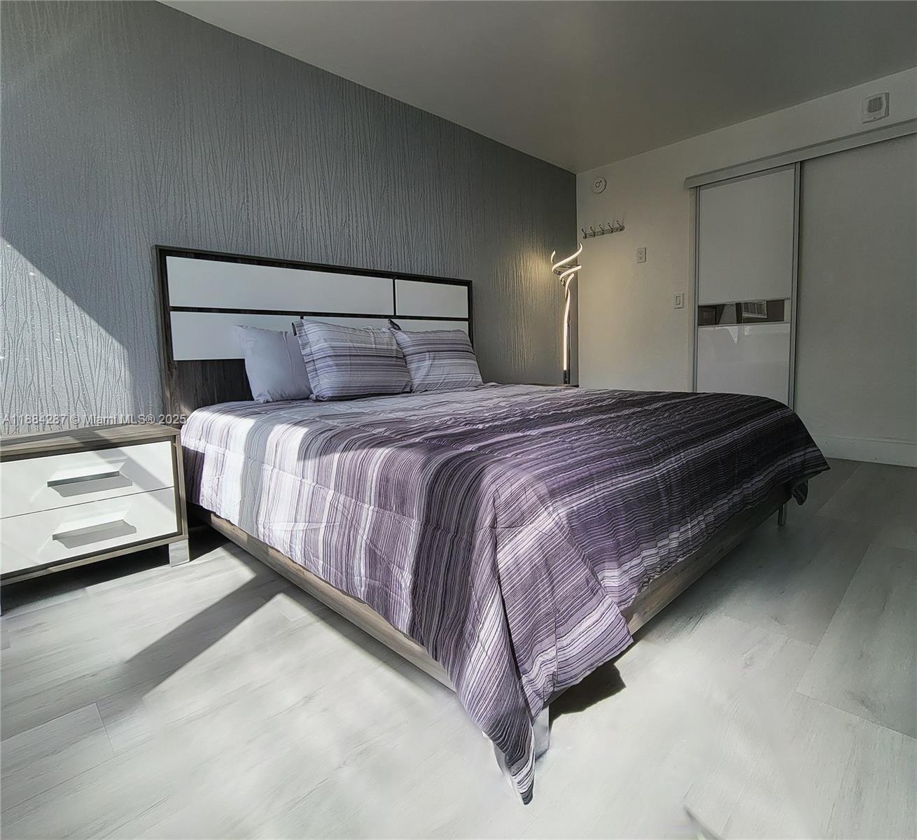 PARKER PLAZA CONDO ESTATE - Residential Lease