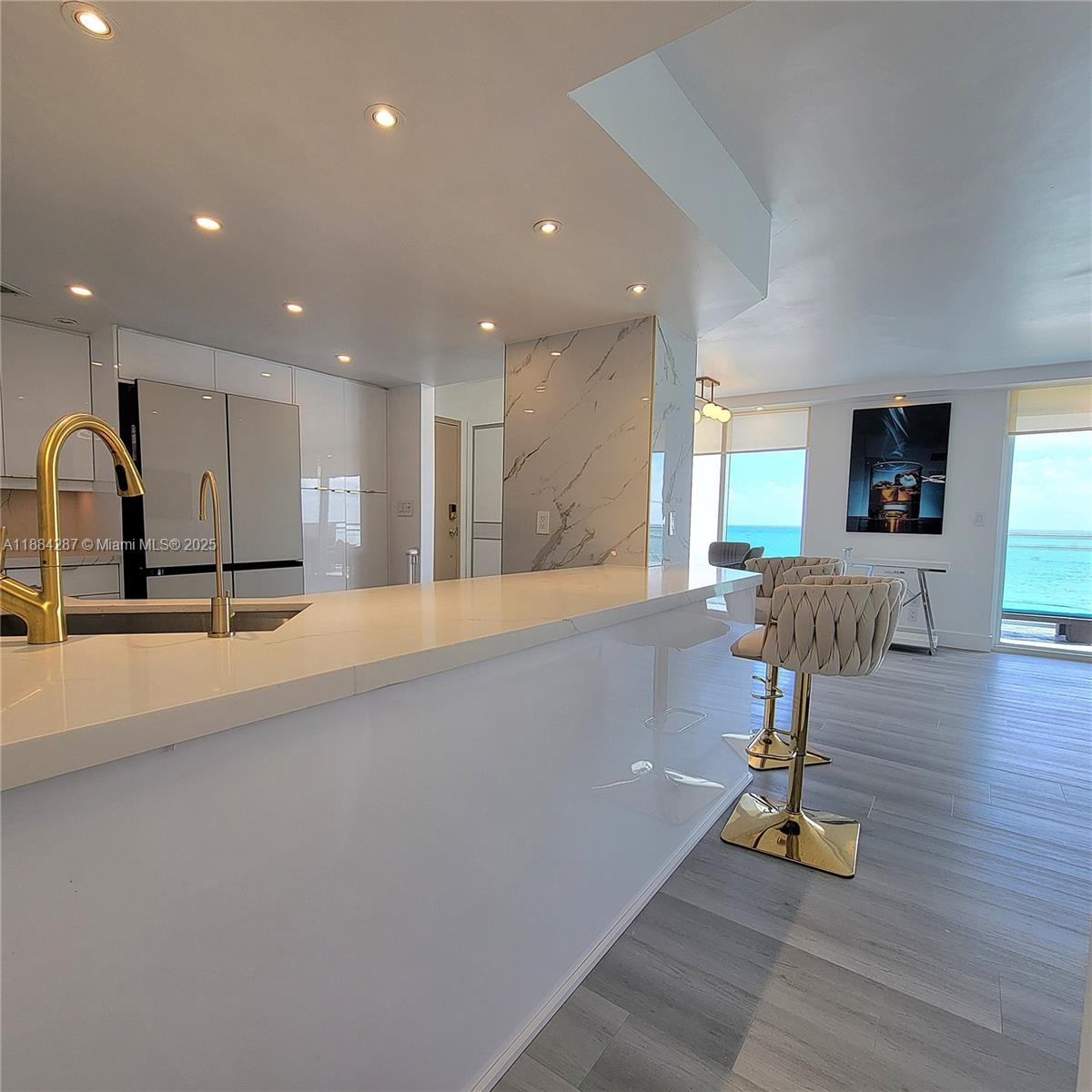 PARKER PLAZA CONDO ESTATE - Residential Lease