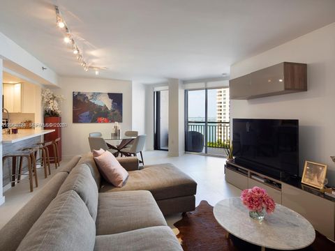 540 Brickell Key Dr 1504 Miami FL 33131