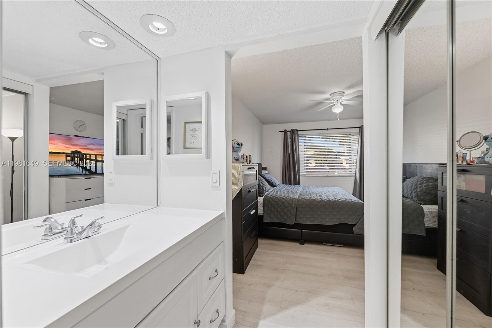 PARC VILLAGE CONDO - Residential Lease