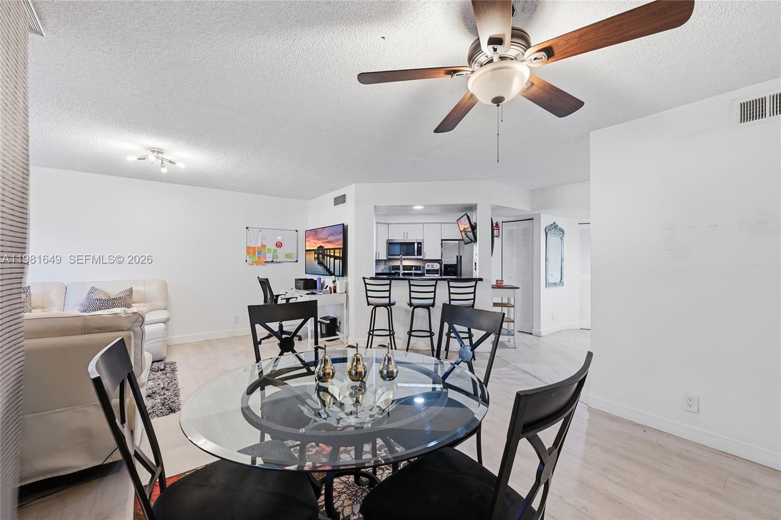 PARC VILLAGE CONDO - Residential Lease