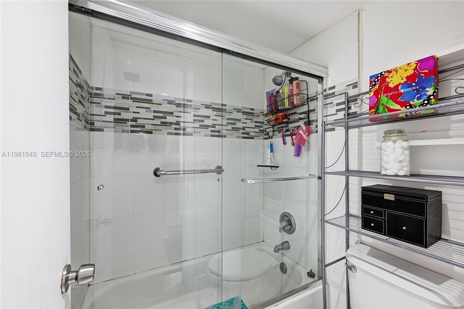 PARC VILLAGE CONDO - Residential Lease