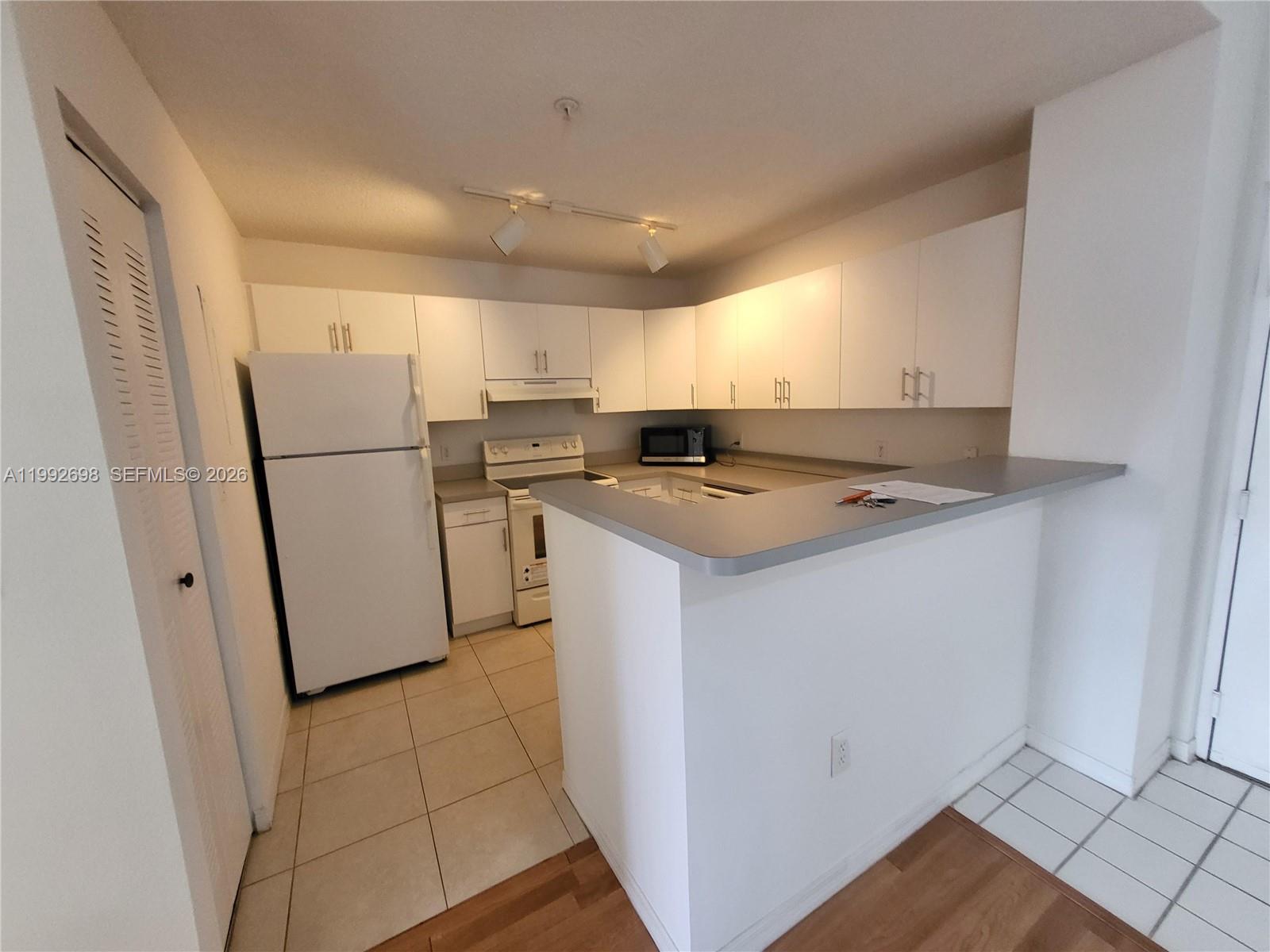 4500 NW 107th Ave 201-9