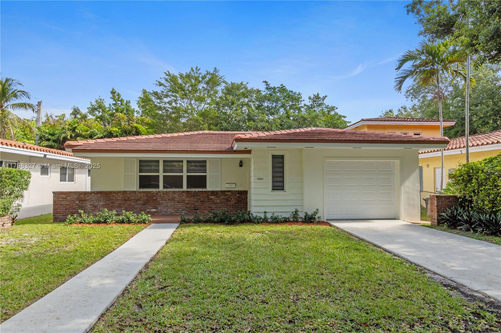 1561 Alcala Ave, Coral Gables, Broward County, Florida - 3 Bedrooms  
2 Bathrooms - 