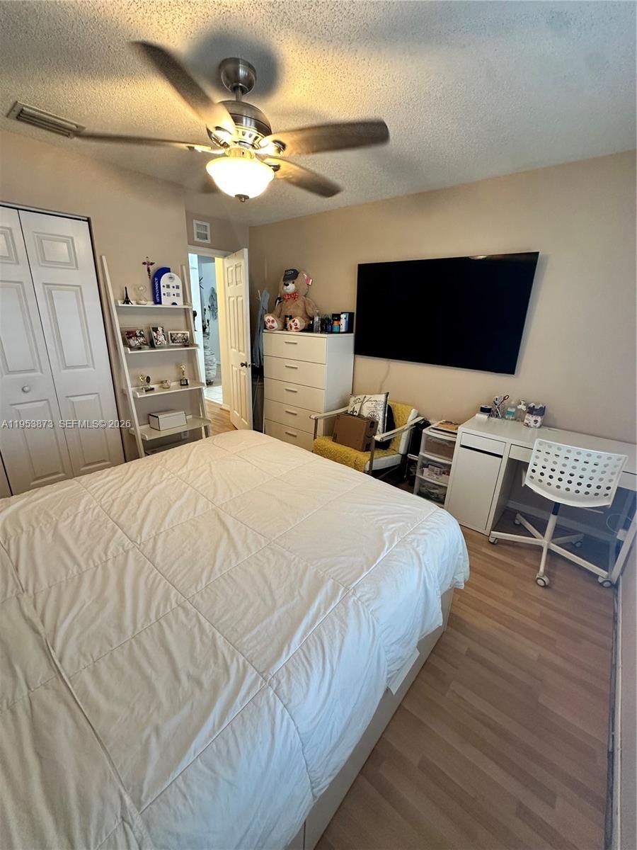 SILVER LAKES PHASE III - Residential