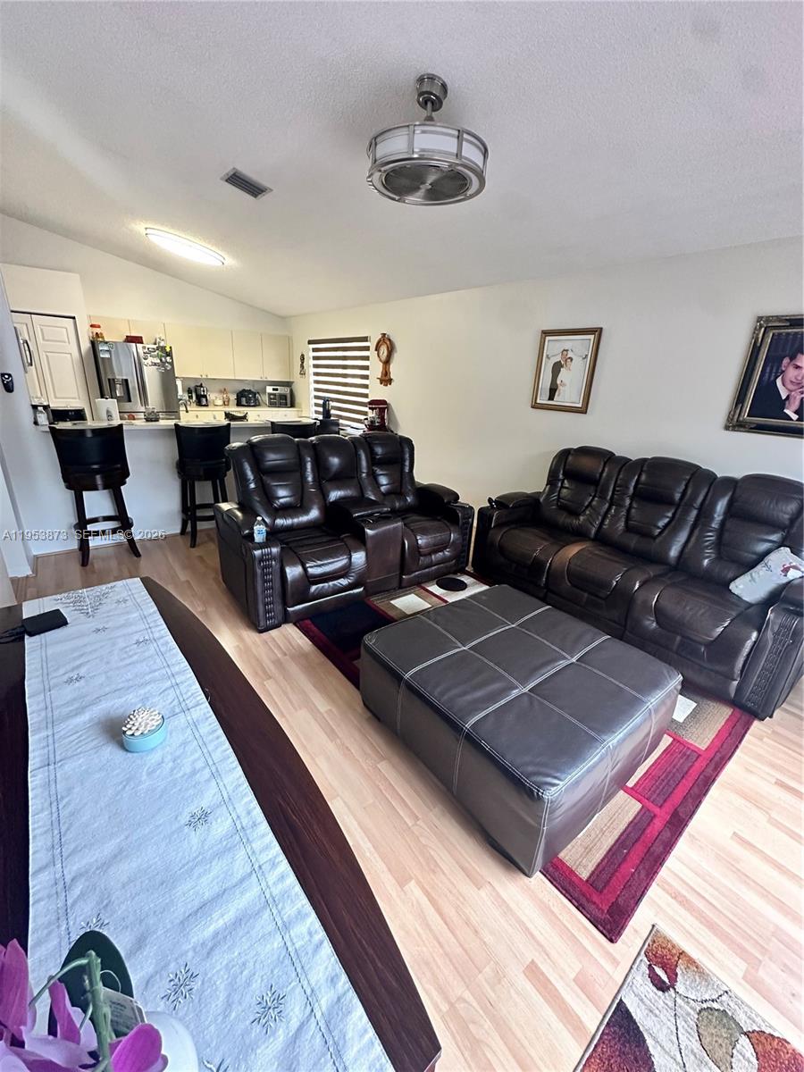 SILVER LAKES PHASE III - Residential