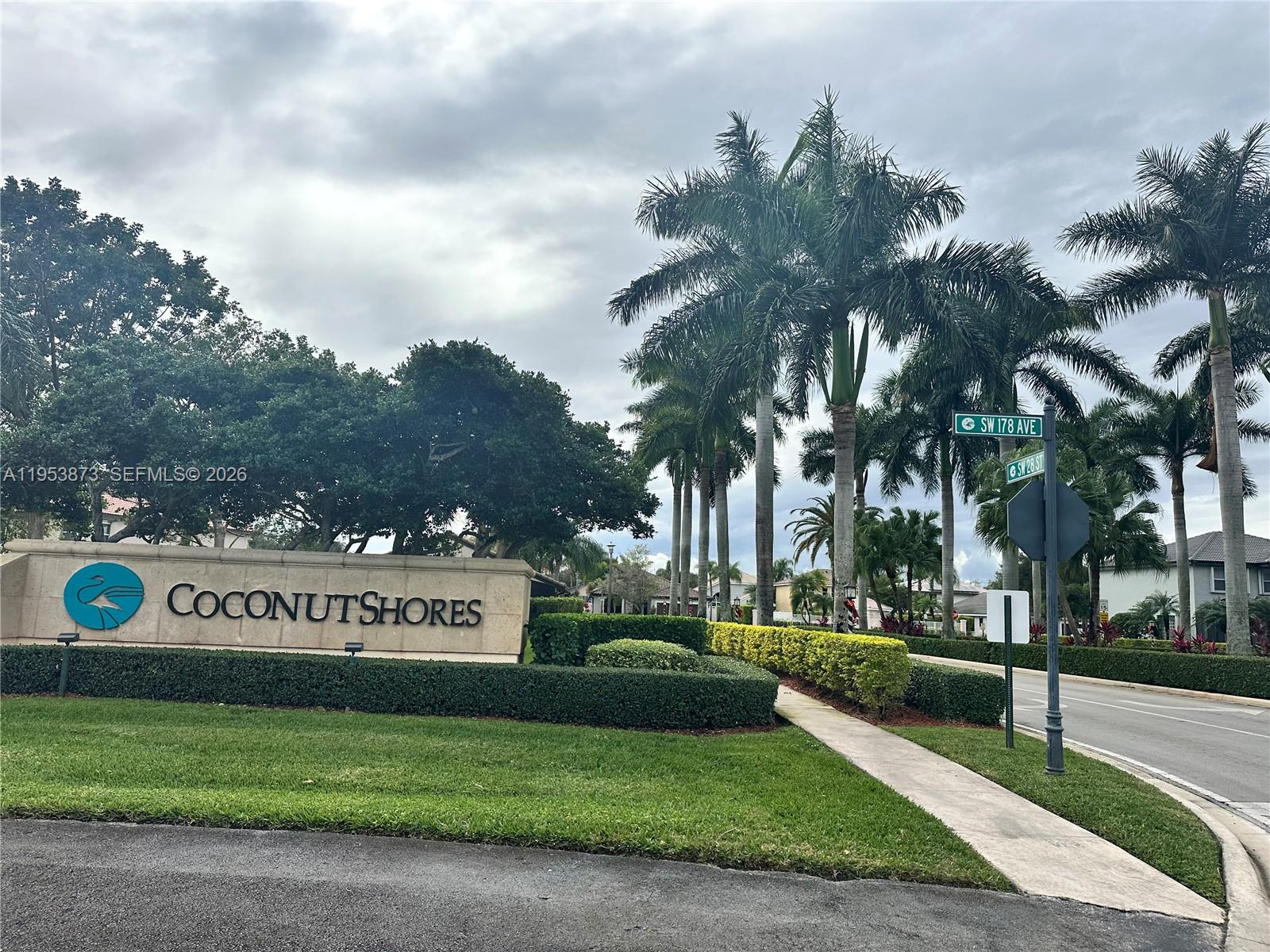 SILVER LAKES PHASE III - Residential