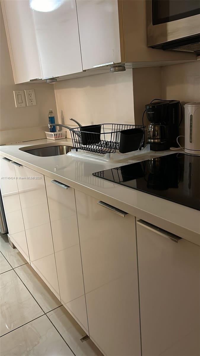 THE AVENTURA BEACH CLUB C - Residential