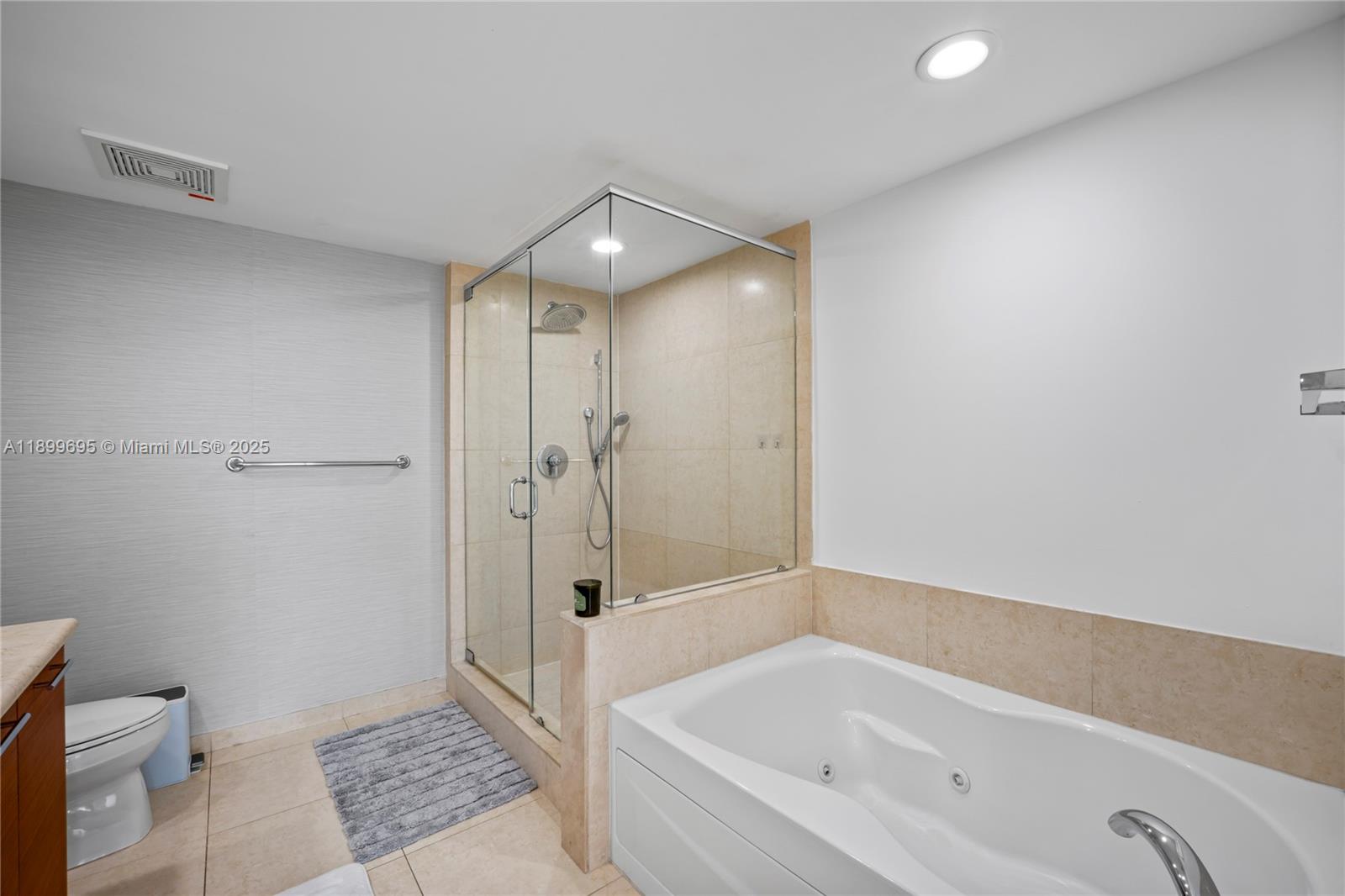 50 BISCAYNE CONDO - Residential Lease