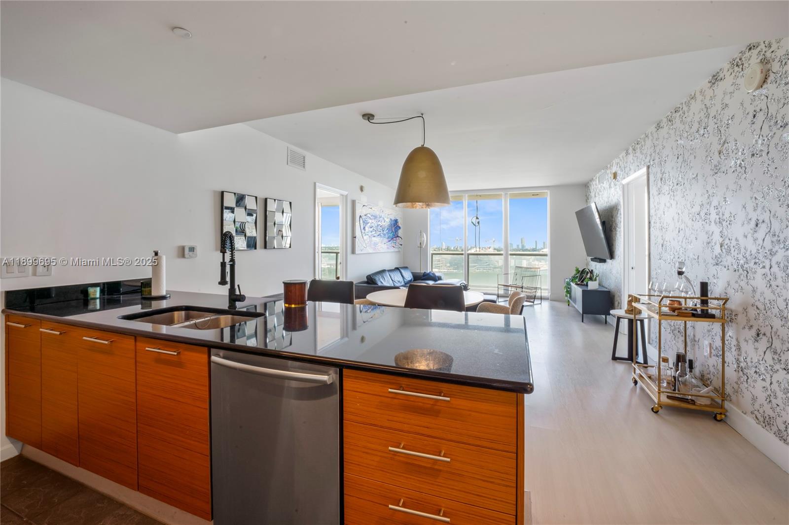 50 BISCAYNE CONDO - Residential Lease