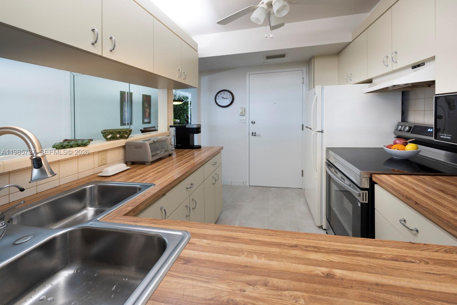 OCEAN SUMMIT CONDO - Residential