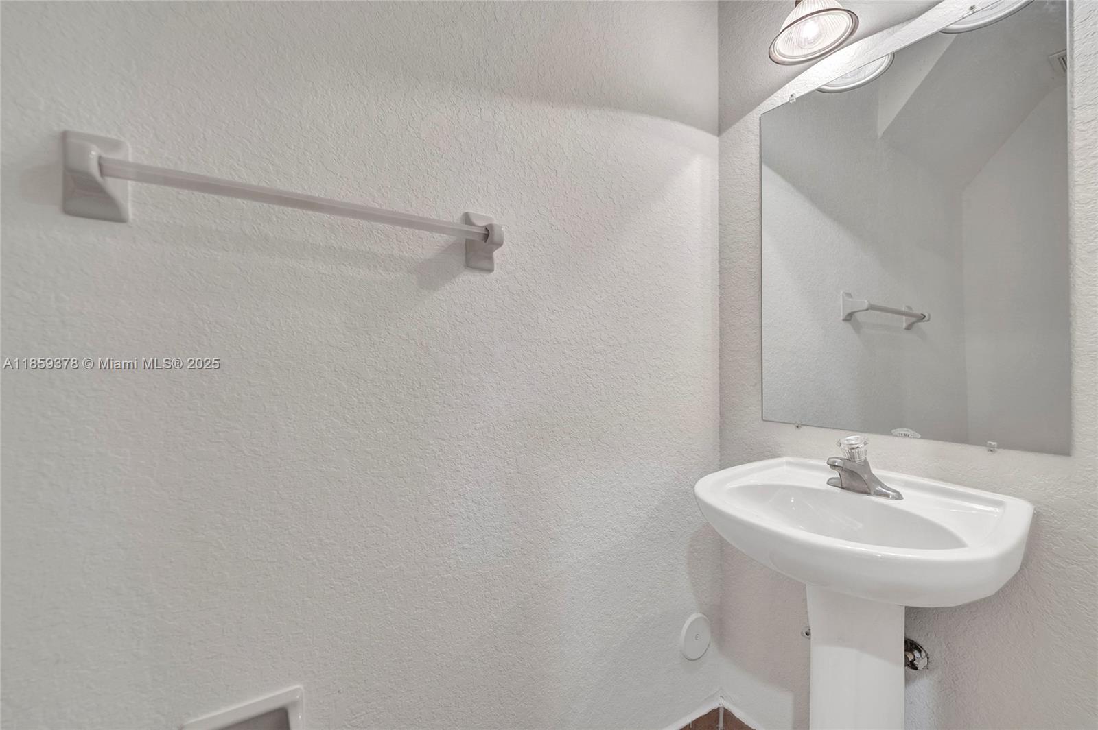 KEYS GARDEN - Residential