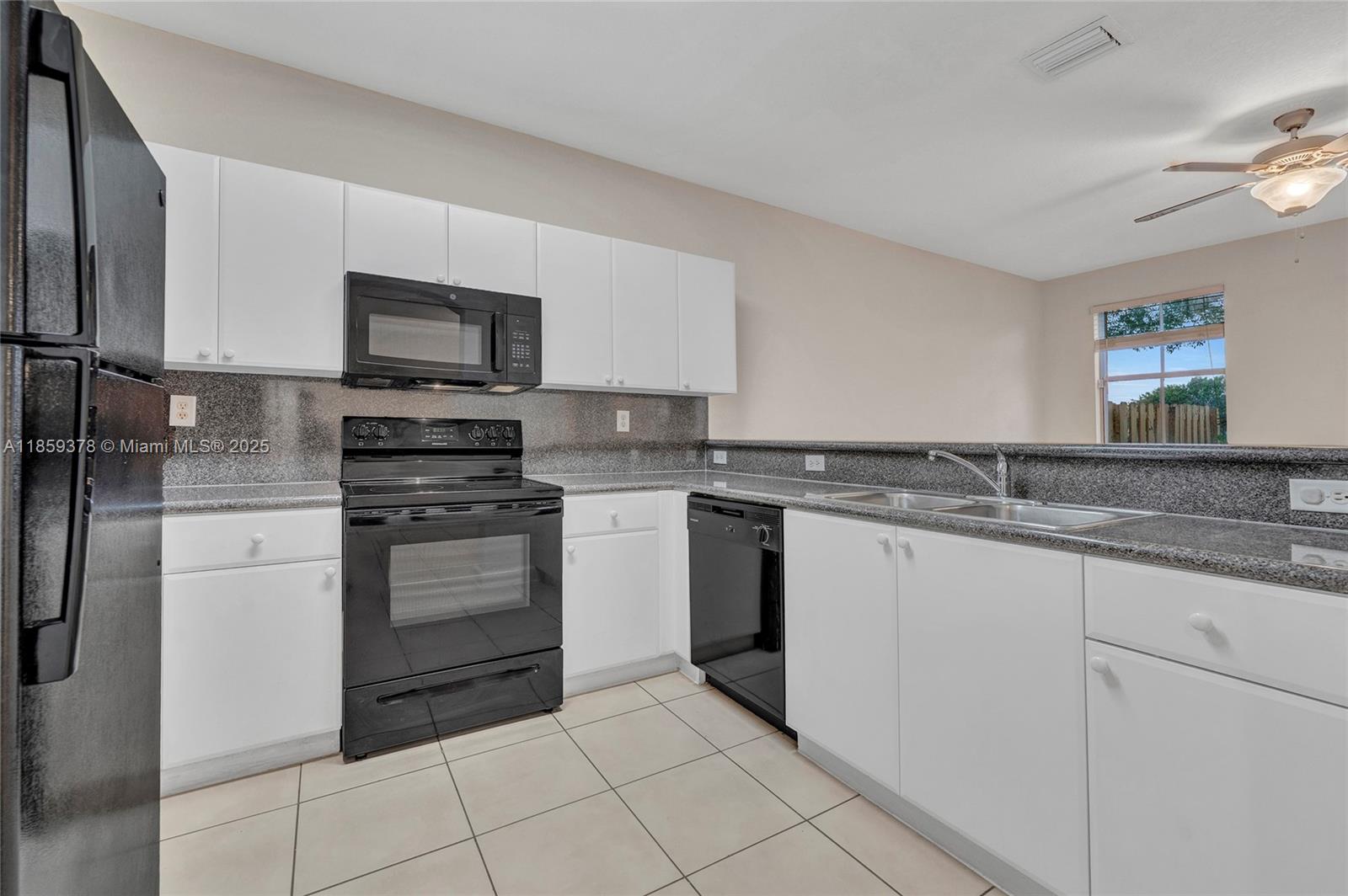 KEYS GARDEN - Residential