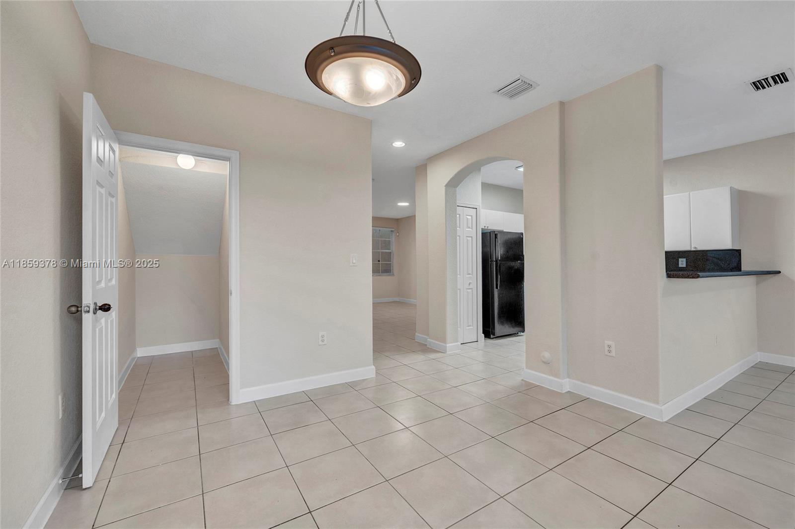 KEYS GARDEN - Residential