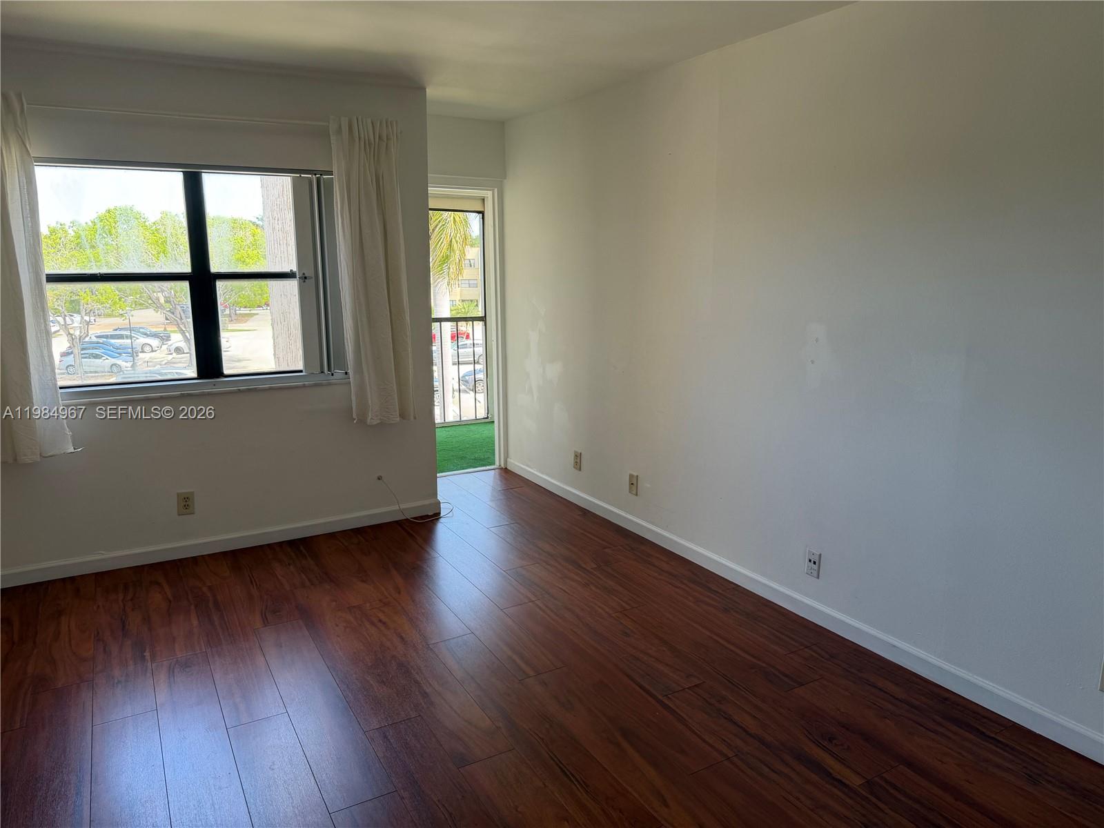 RACQUET CLUB 10 AT BONAVE - Residential Lease