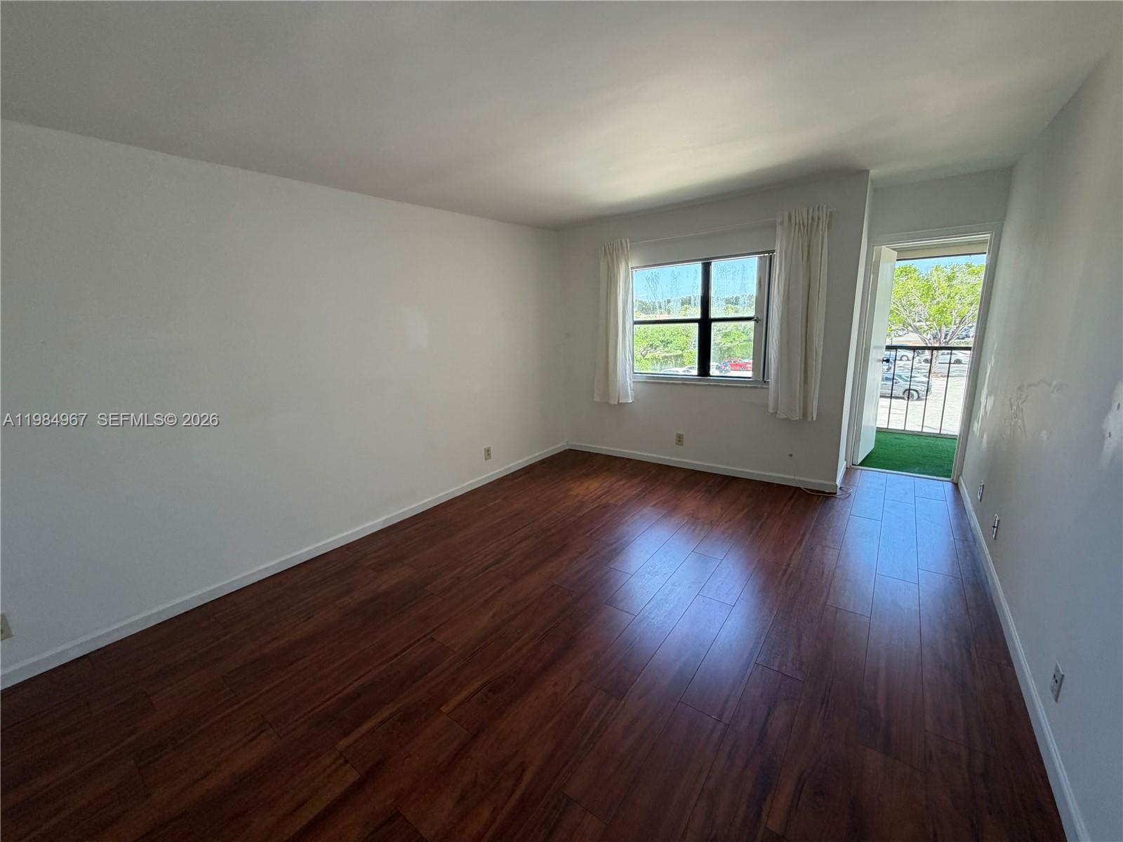 RACQUET CLUB 10 AT BONAVE - Residential Lease