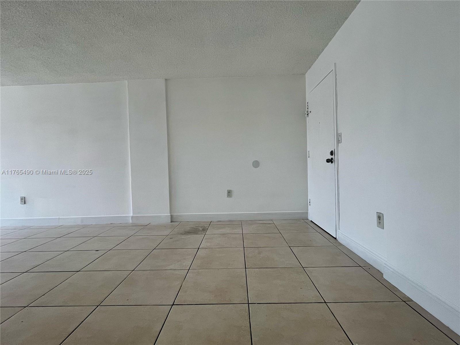 BAYVIEW PALMS CONDO - Residential