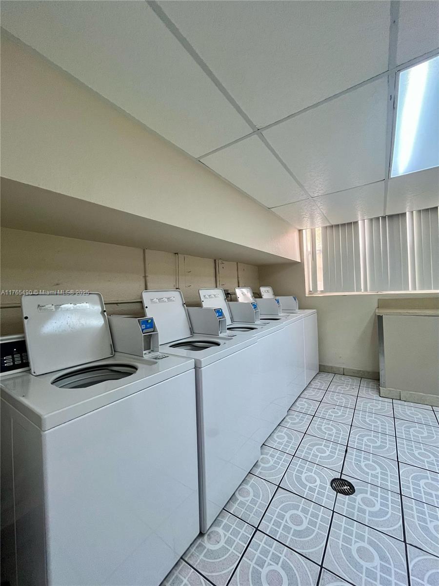 BAYVIEW PALMS CONDO - Residential