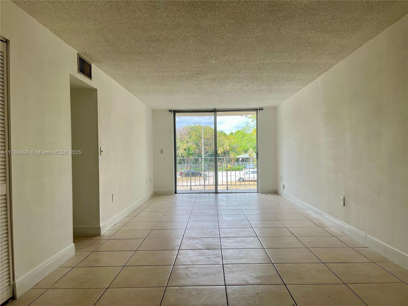 BAYVIEW PALMS CONDO - Residential