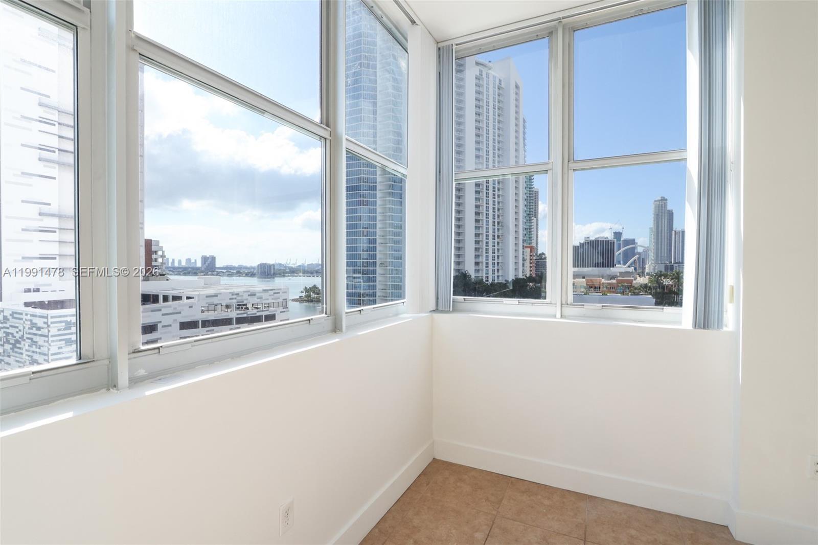 EDGEWATER LOFTS CONDO - Residential