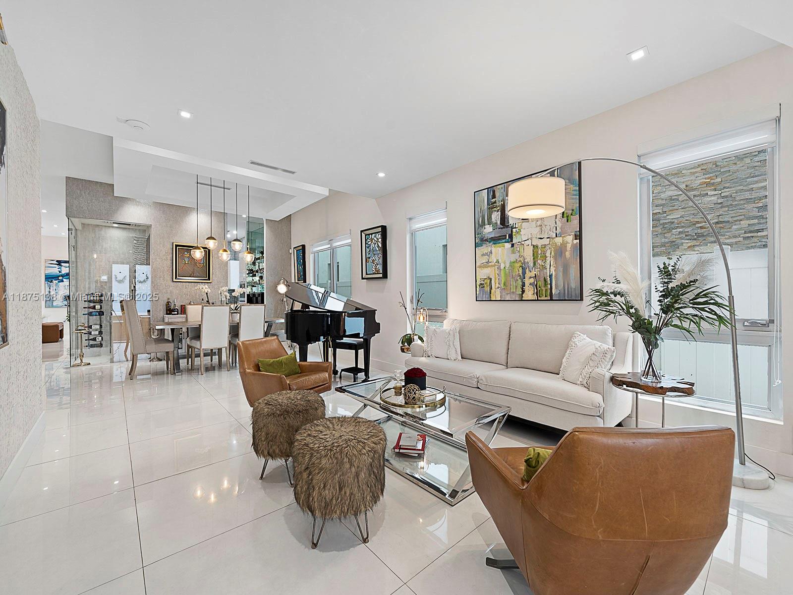 8271 NW 34th Dr .