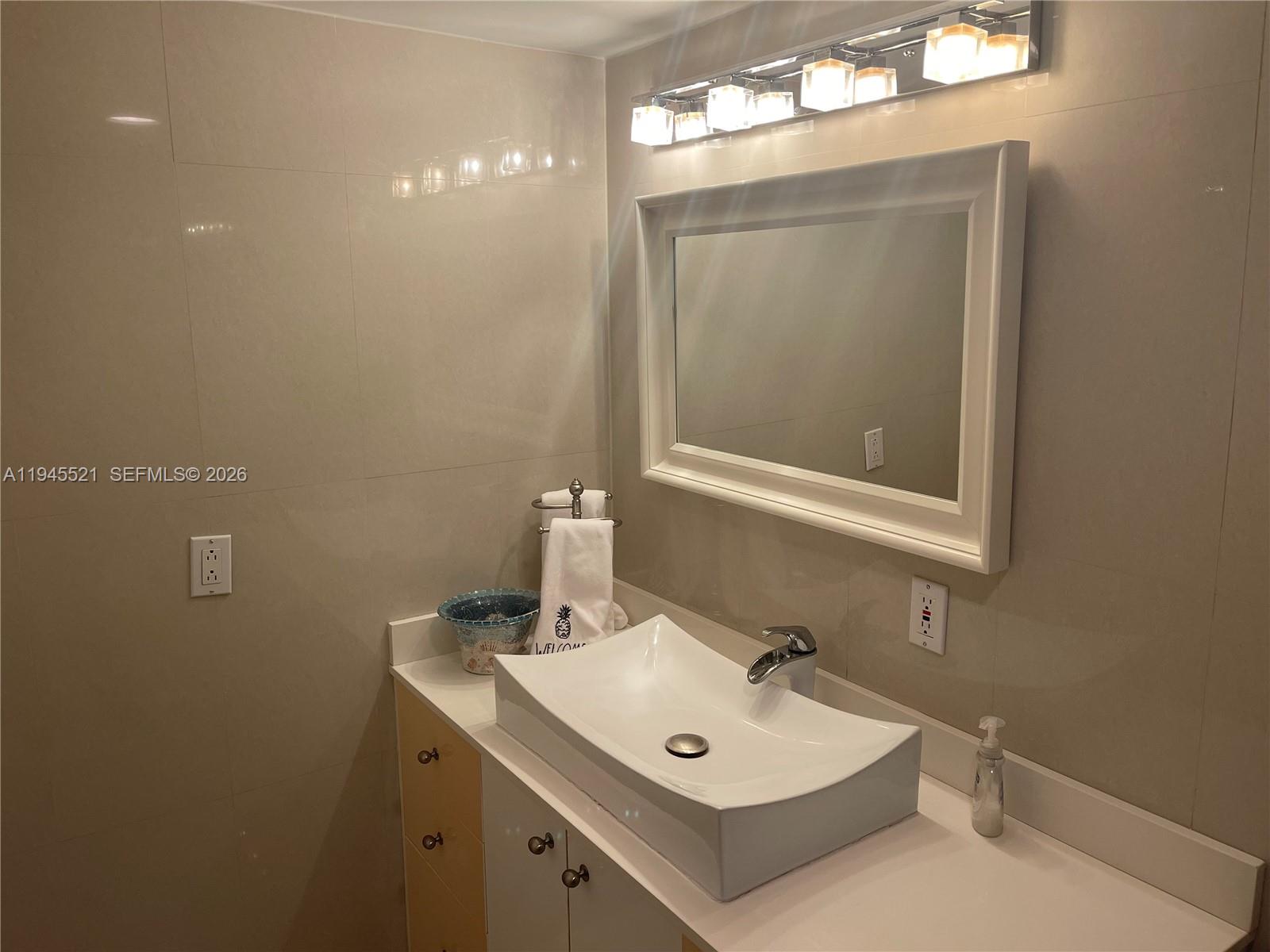 QUADOMAIN TOWER I AND IV - Residential