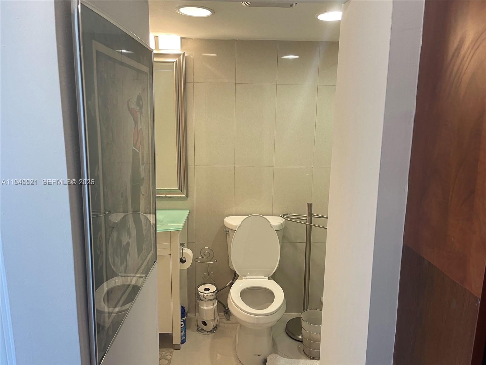 QUADOMAIN TOWER I AND IV - Residential