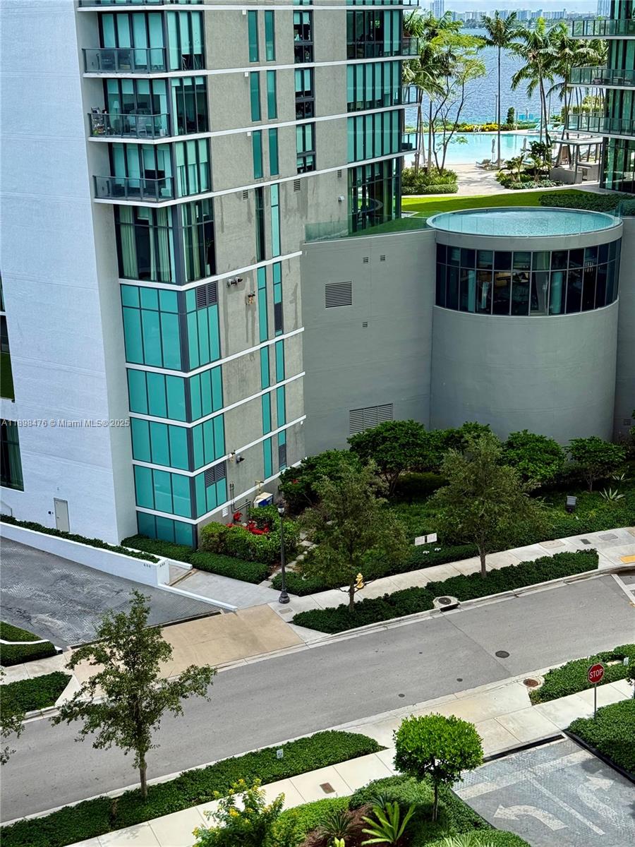 PARAISO BAYVIEWS CONDO - Residential Lease