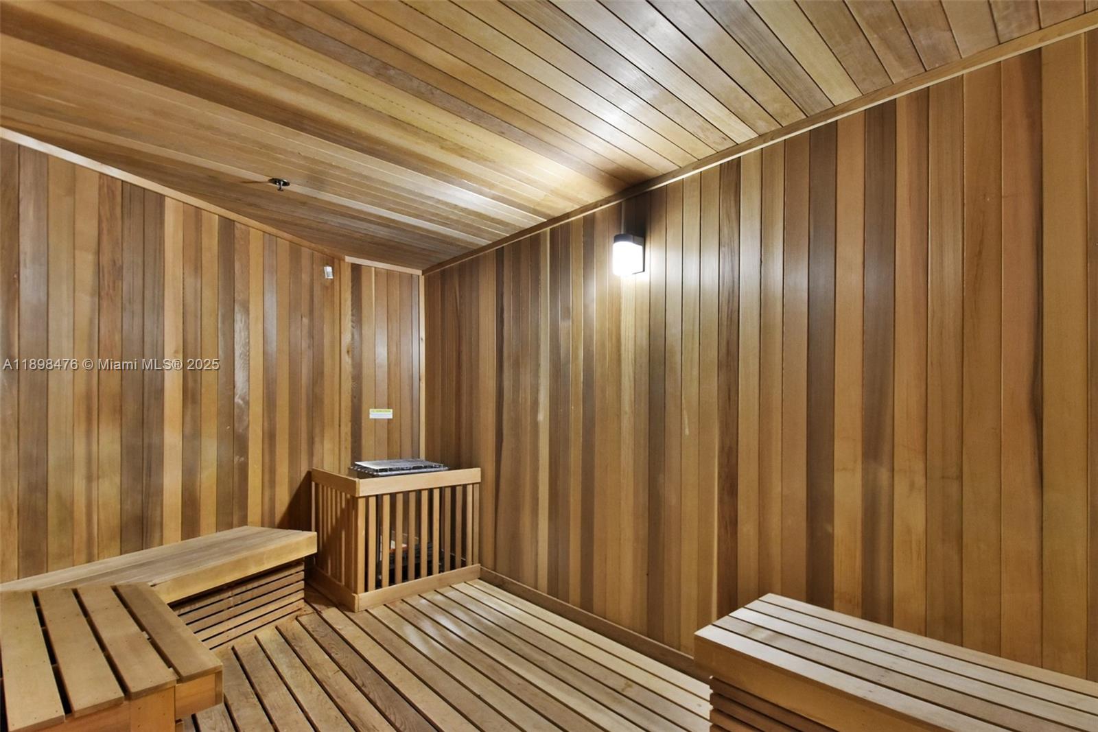 PARAISO BAYVIEWS CONDO - Residential Lease