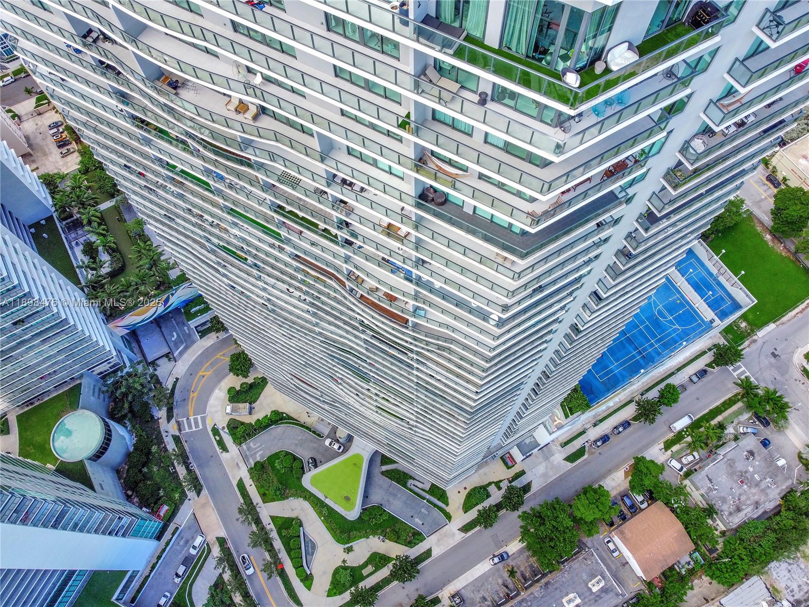 PARAISO BAYVIEWS CONDO - Residential Lease