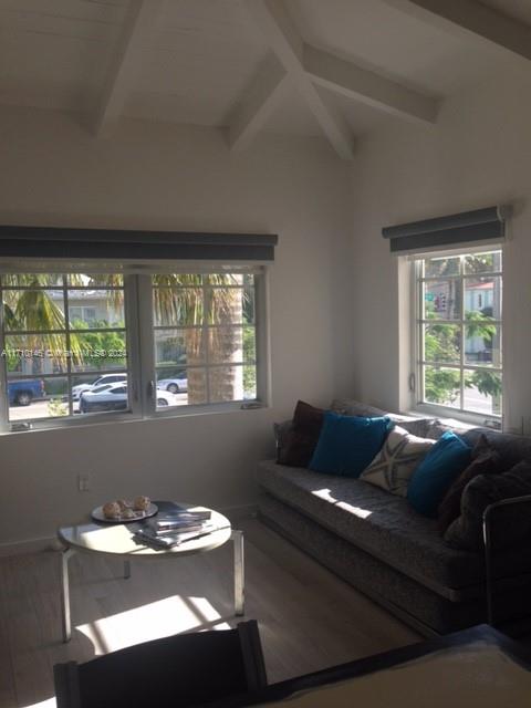 EVA CONDO - Residential