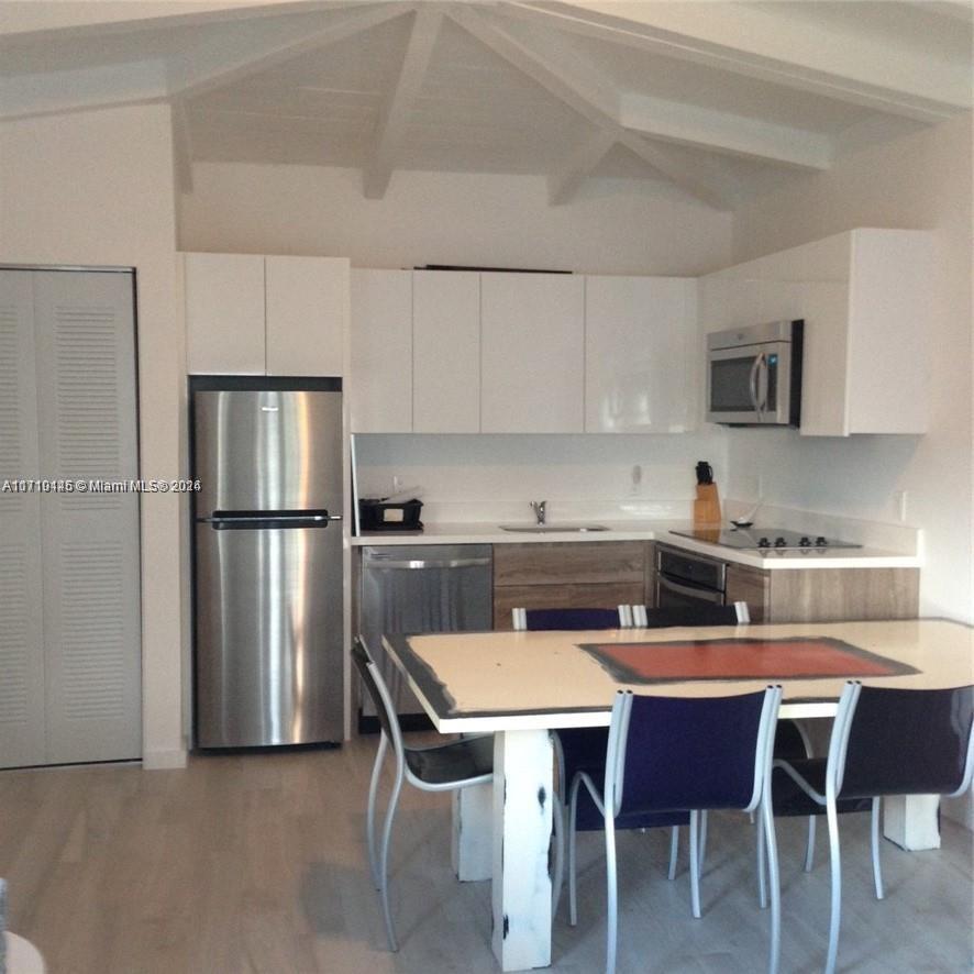 EVA CONDO - Residential