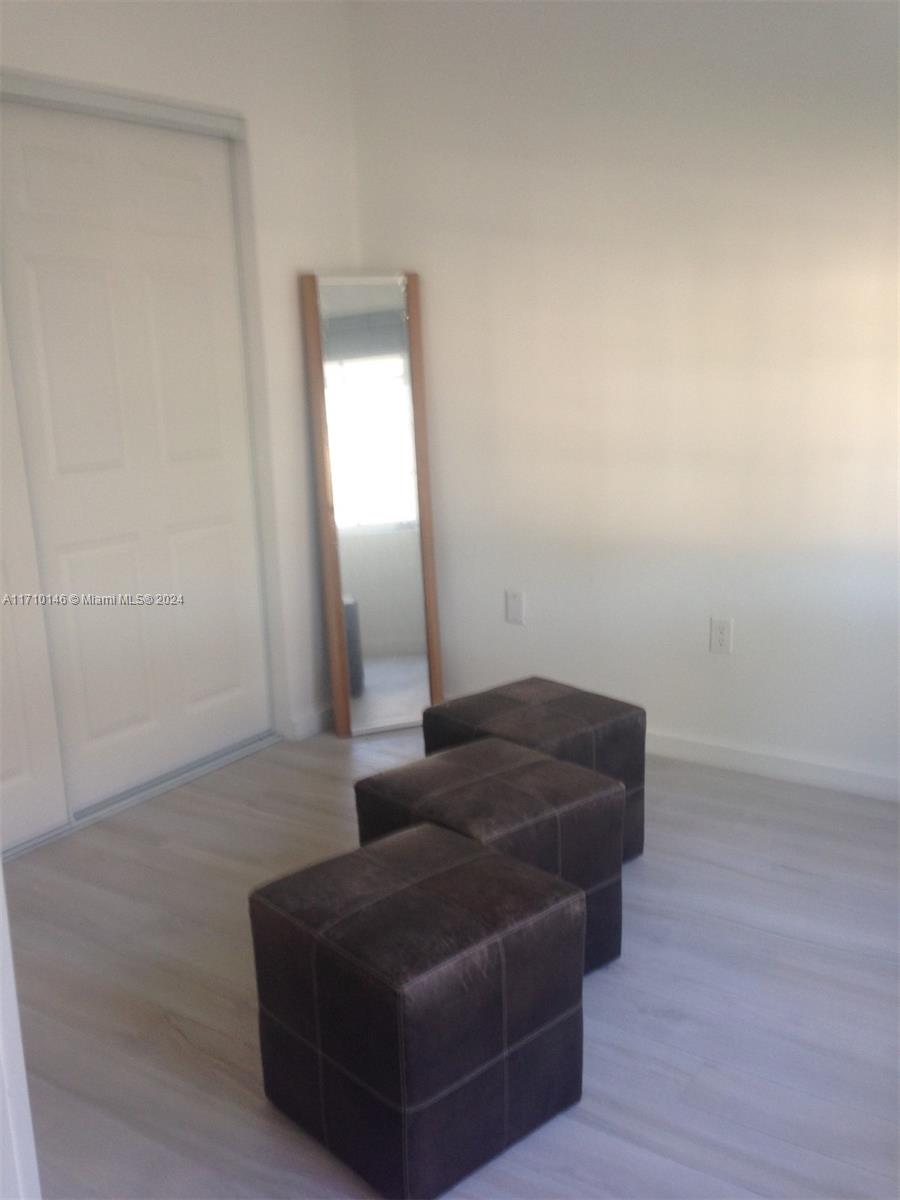 EVA CONDO - Residential