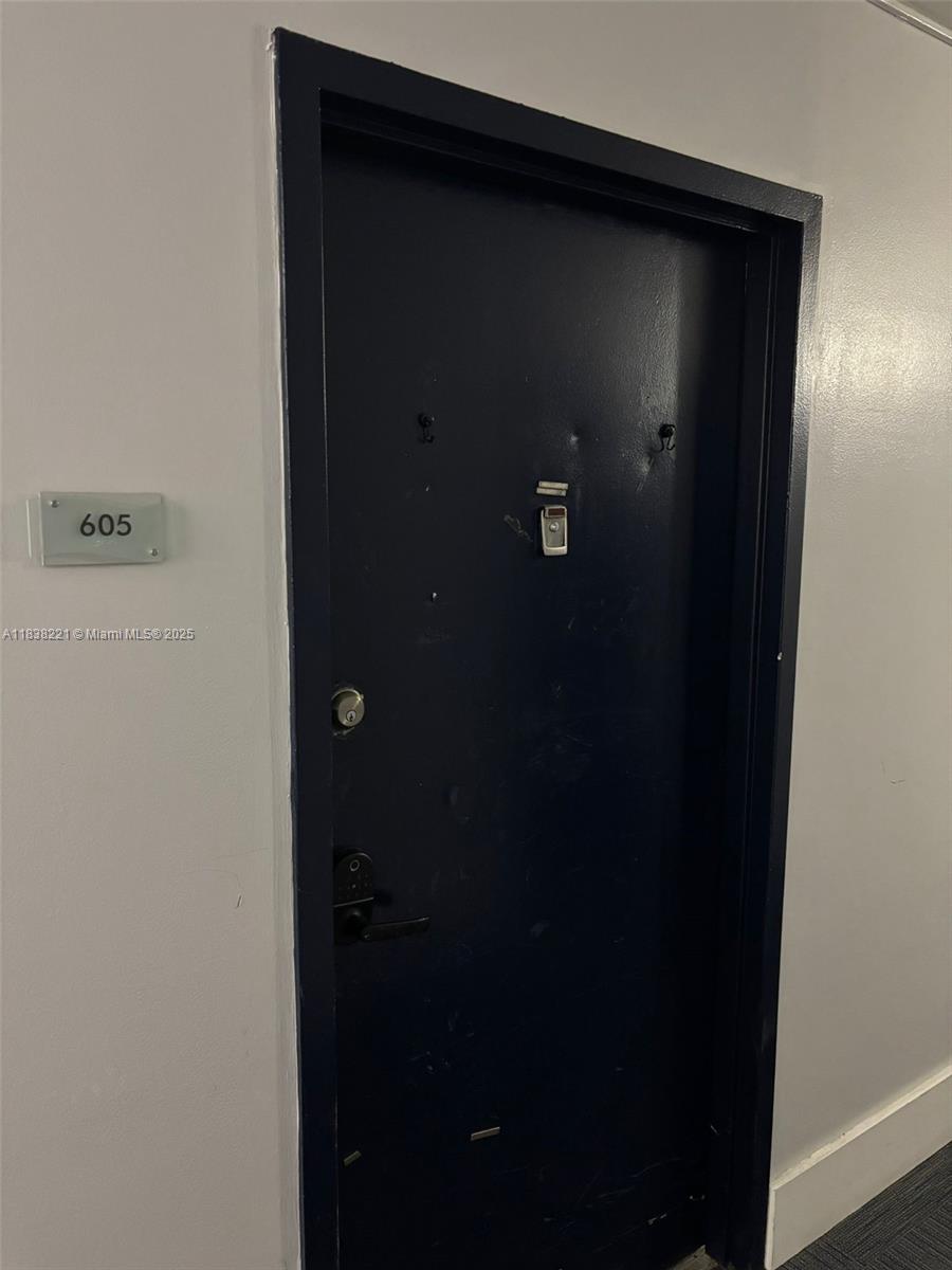 800 N Miami Ave E-605
