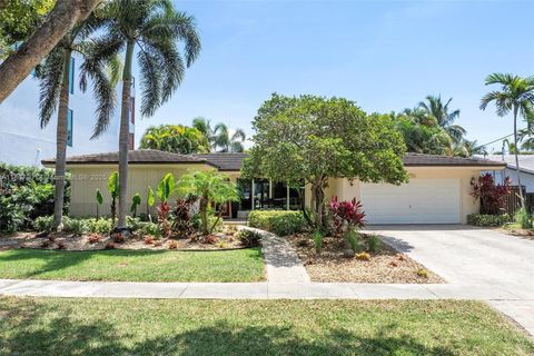 13105 Coronado Dr North Miami FL 33181