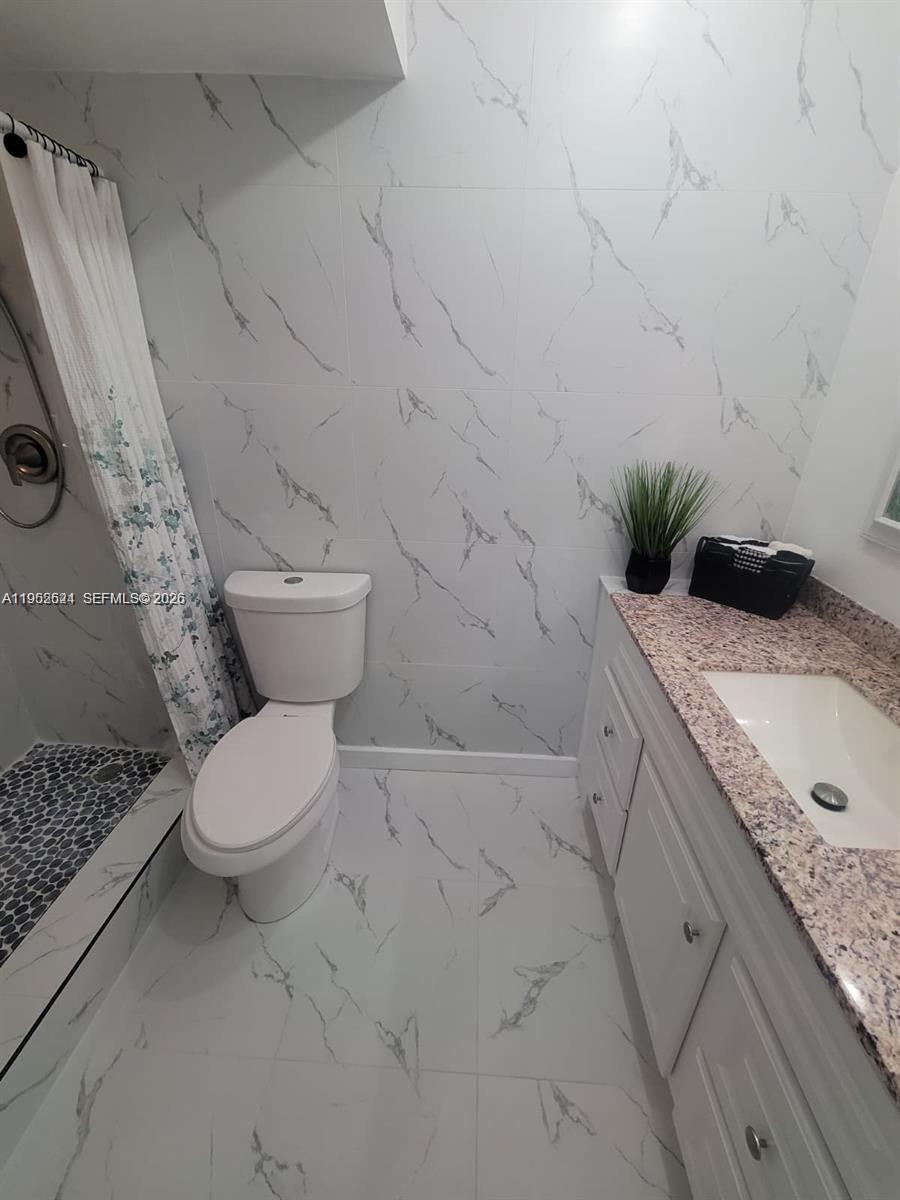 MEADOWBROOK TOWERS CONDO - Residential