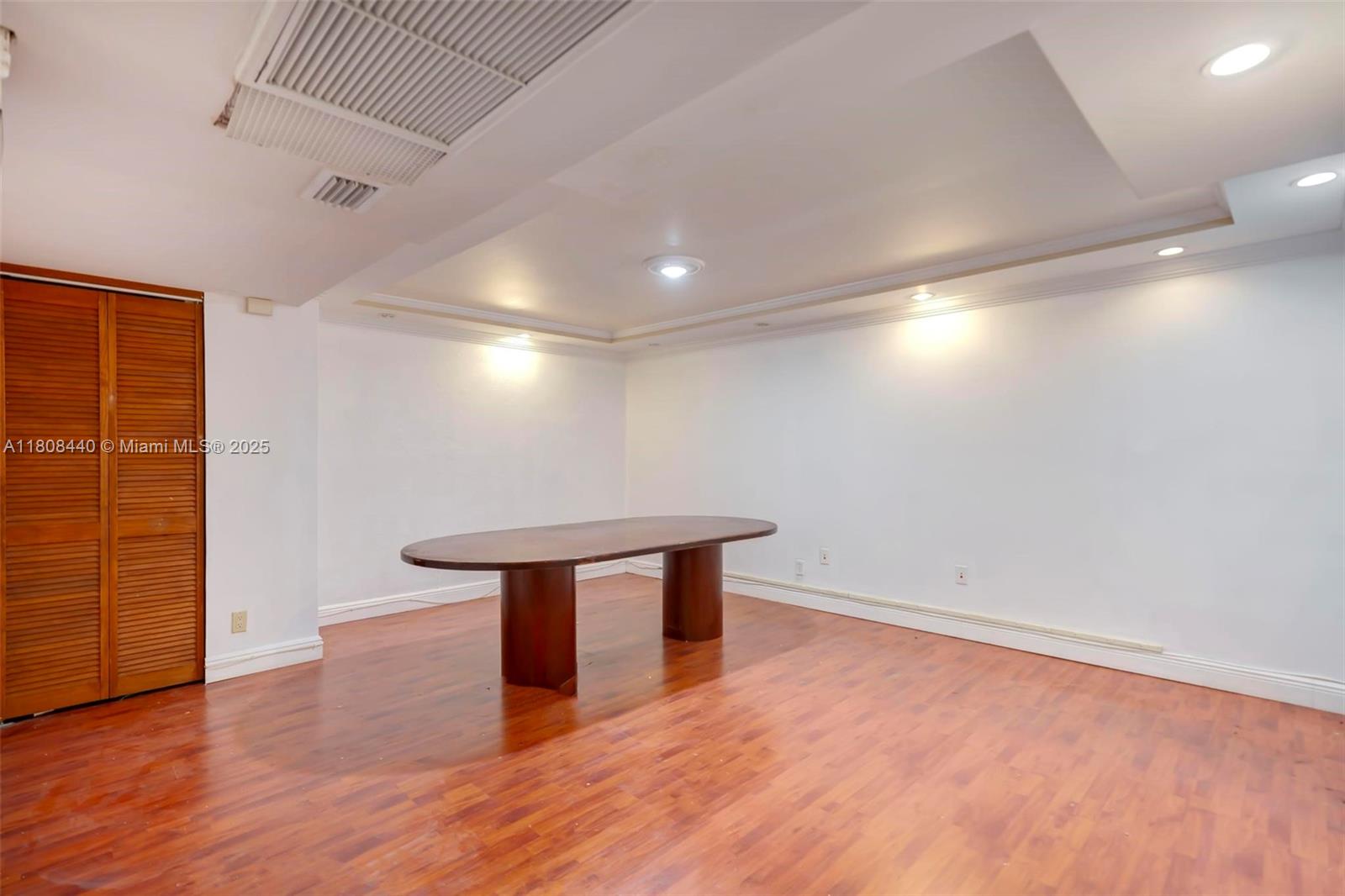13499 Biscayne Blvd CUM1