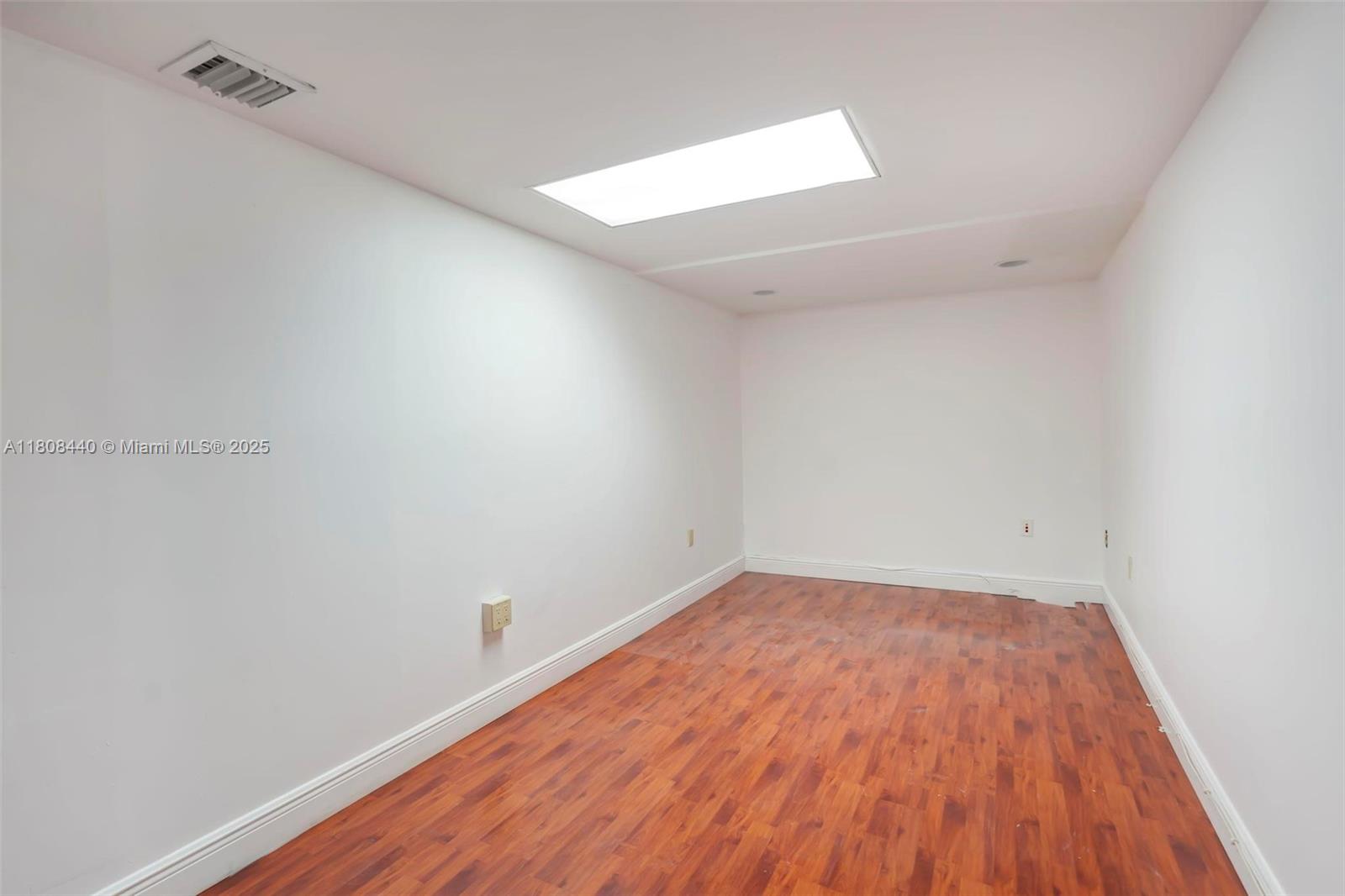 13499 Biscayne Blvd CUM1