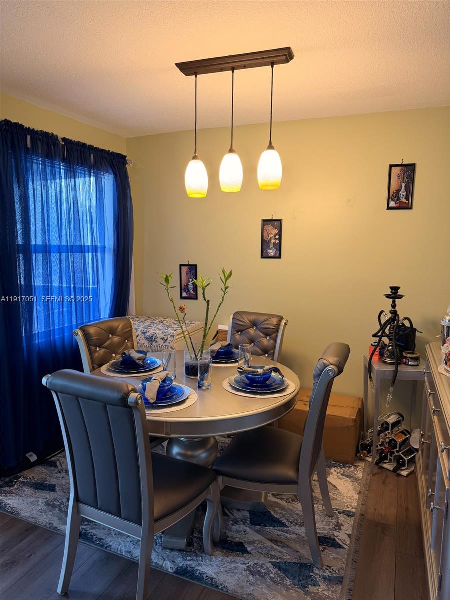 KEYS GATE CONDO NO ONE - Residential