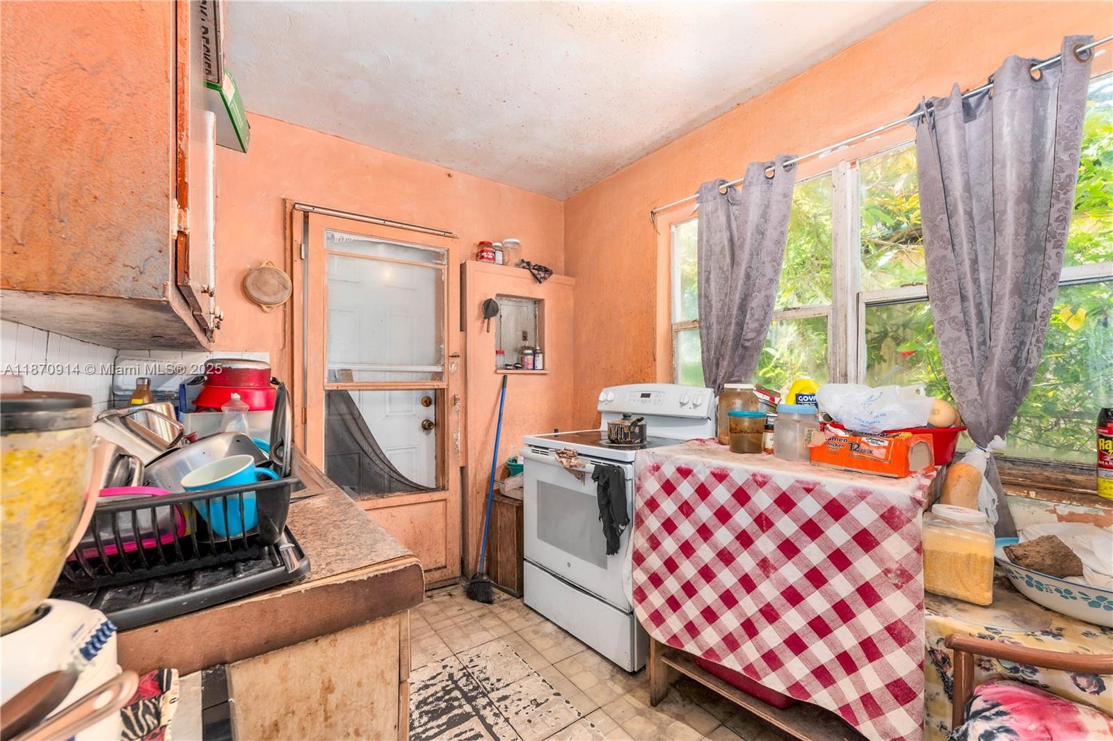 RAILWAY SHOPS ADDN 2ND AM - Residential Income