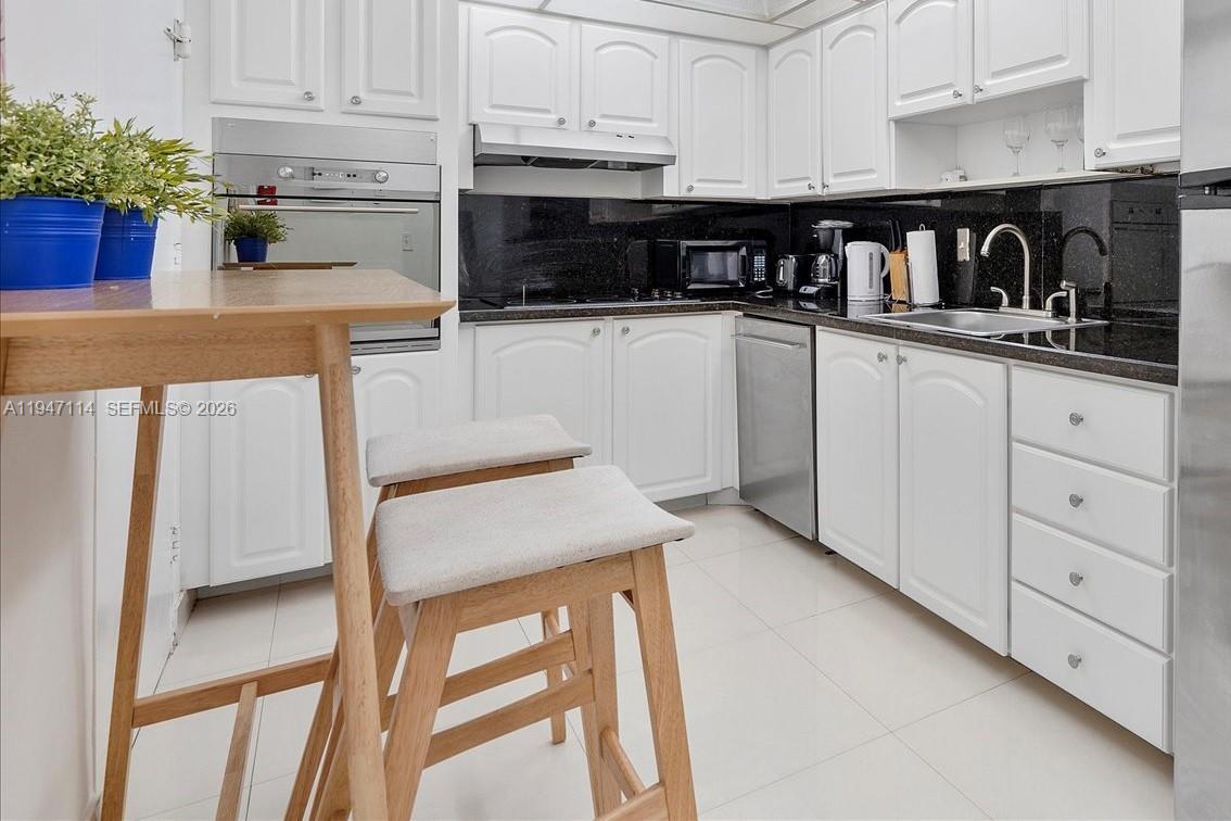 TIDES ON HOLLYWOOD BEACH - Residential