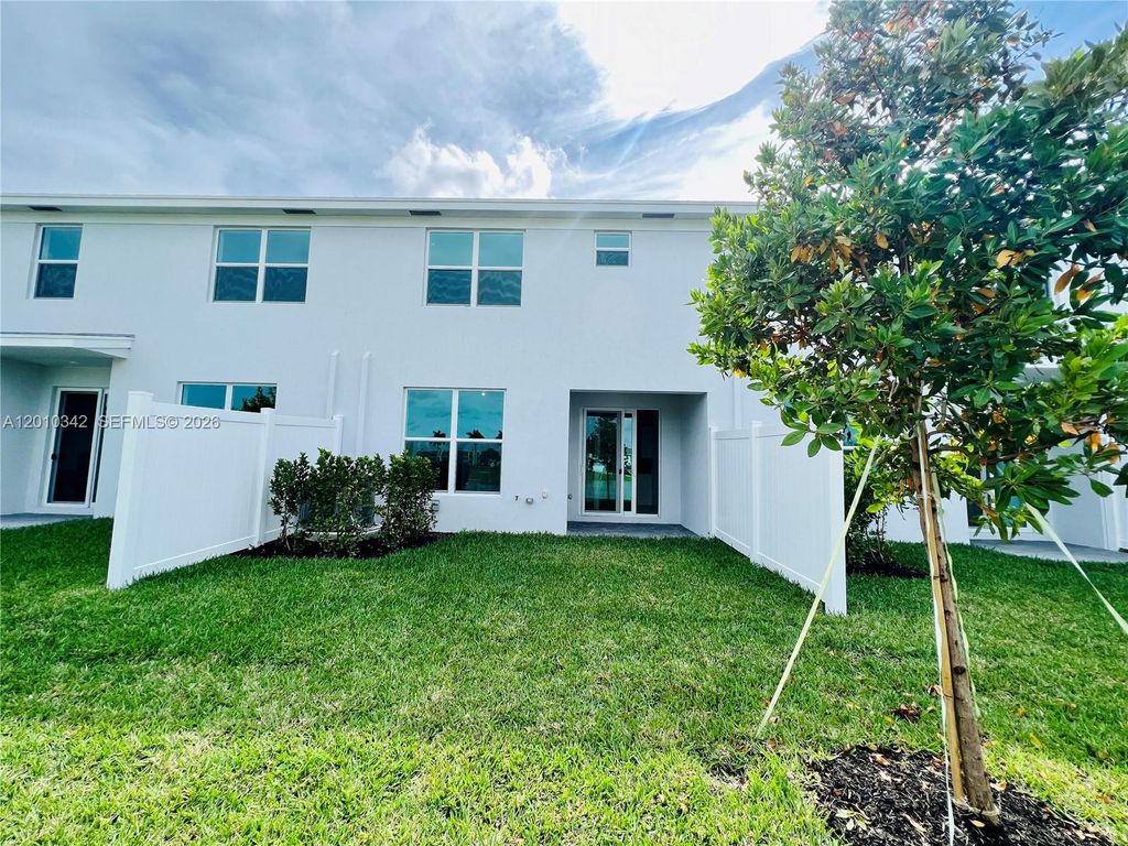 Photo of 6909 Harbours Edge Ave #6909, Lake Worth, FL 33467 (MLS # A12010342)