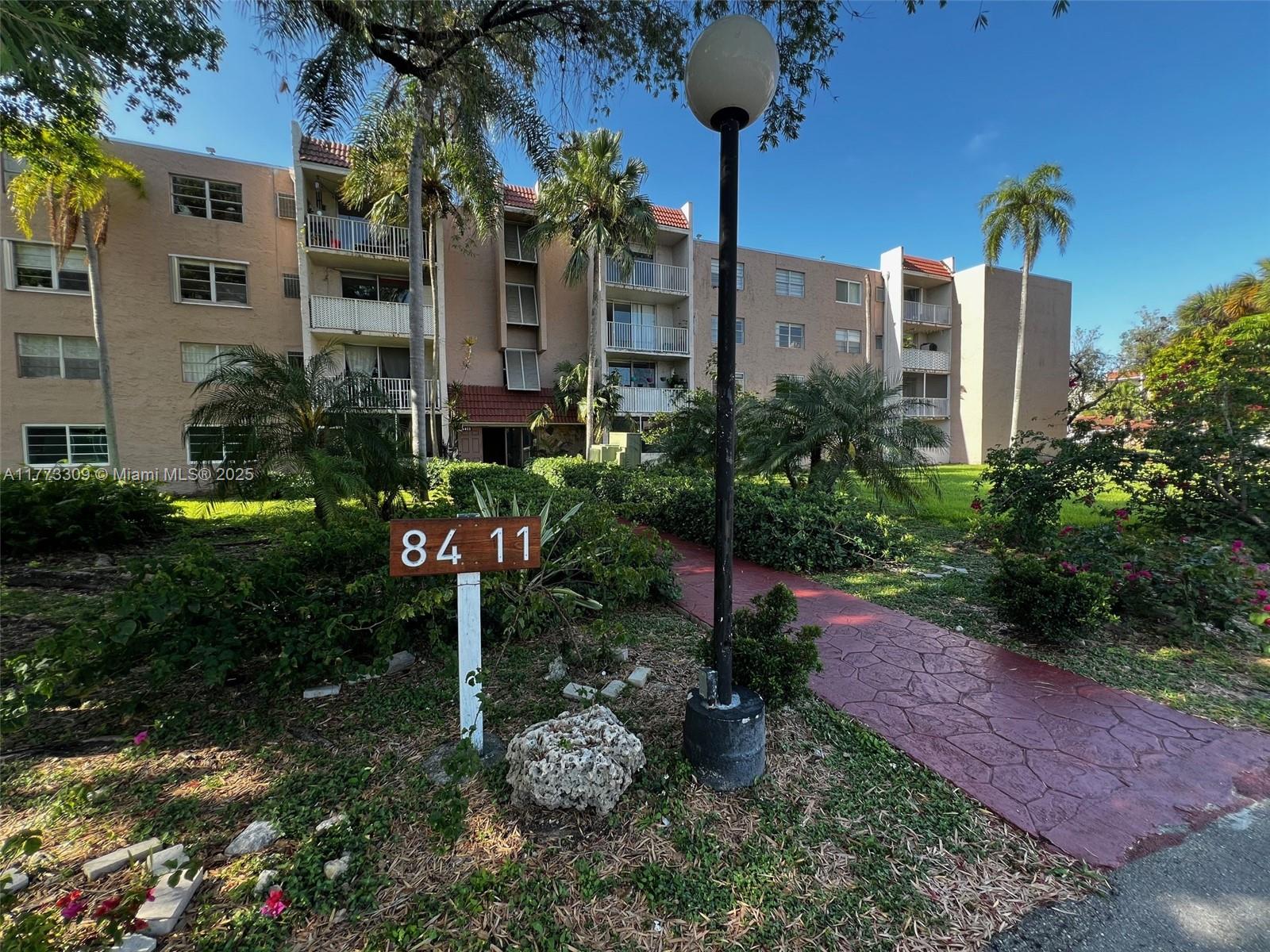 Rental Property at 8411 Nw 8th St 105, Miami, Broward County, Florida - Bedrooms: 2 
Bathrooms: 2  - $2,400 MO.