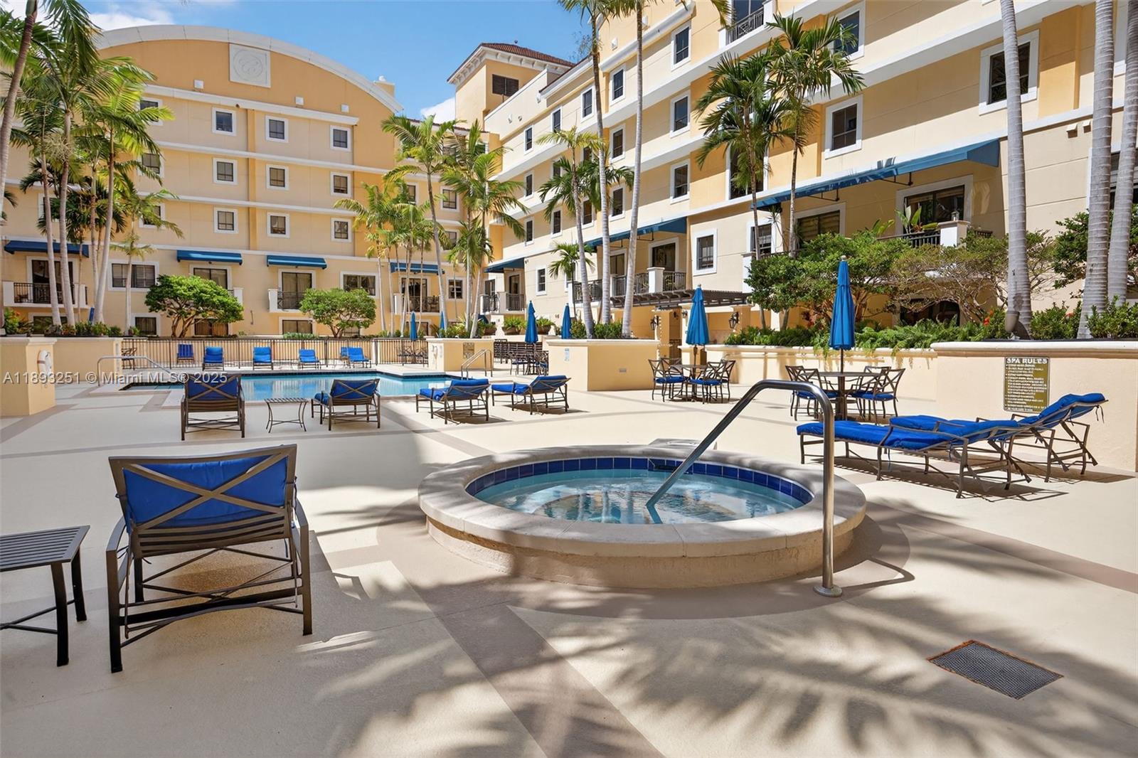 COLONNADE AT DADELAND SE - Residential