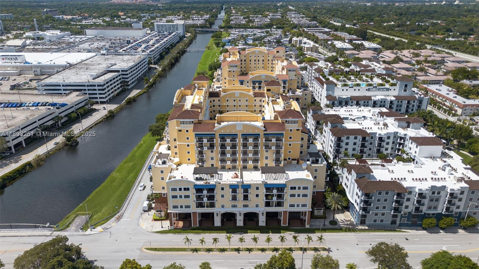 COLONNADE AT DADELAND SE - Residential