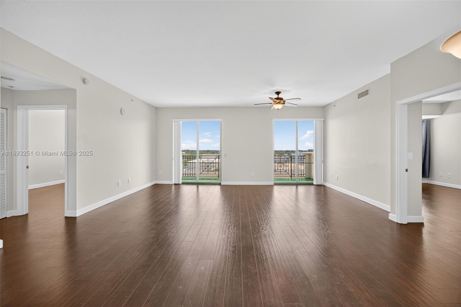 COLONNADE AT DADELAND SE - Residential